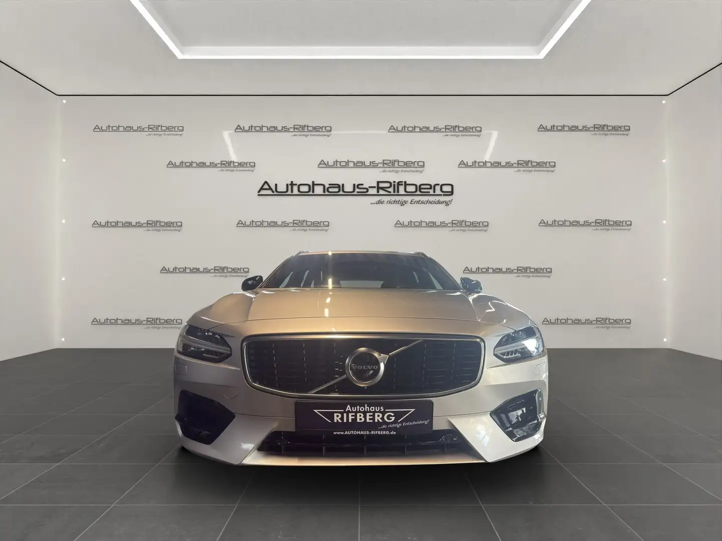 Volvo V90 D4 8G Kombi R Design 360°/19Zoll/LED/ILS/Led Argent - 2
