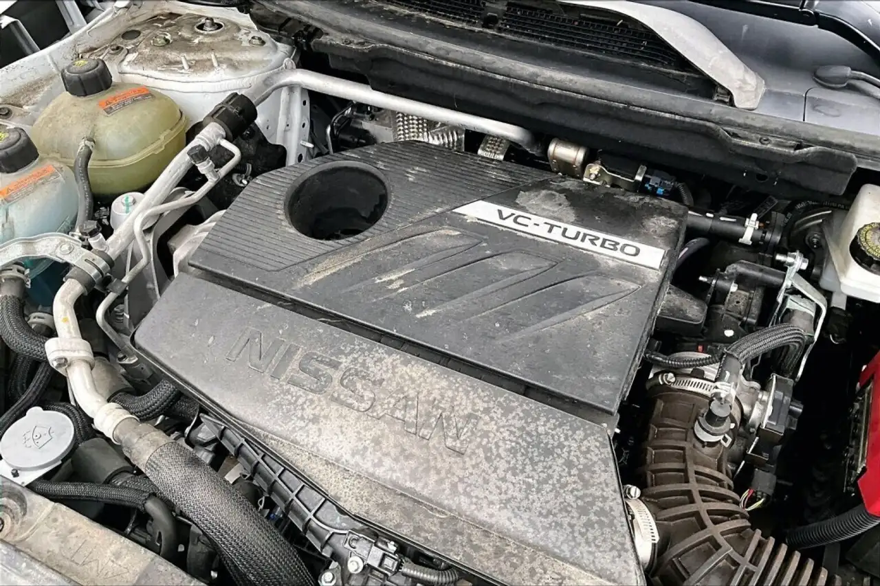 Nissan Rogue снимка Nissan Rogue