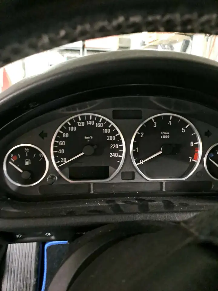 BMW Z3 1.9i, foto 12