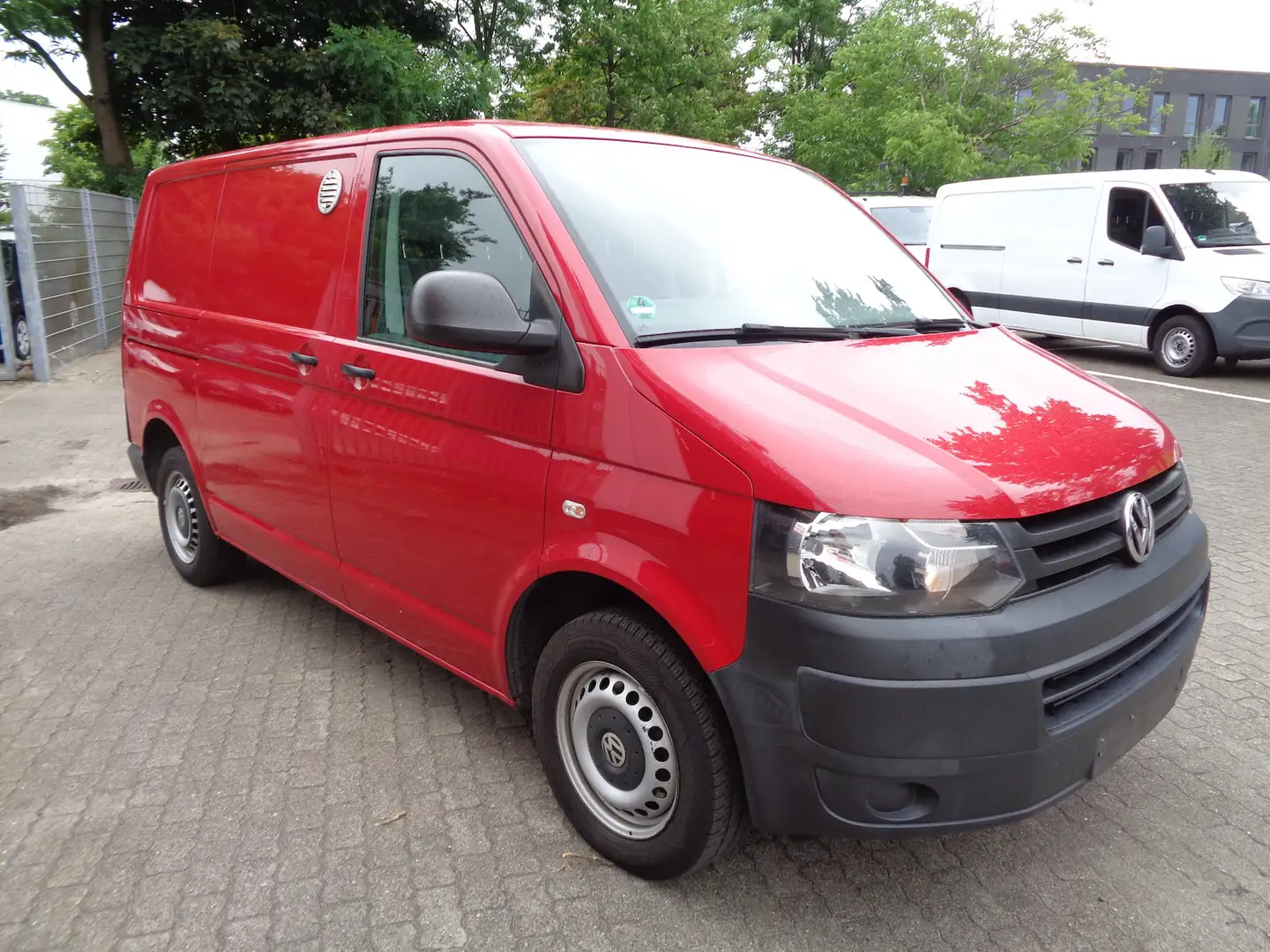 Volkswagen T5 2.0 TDI Kasten, Klima,Tempomat, PDC Rot - 2
