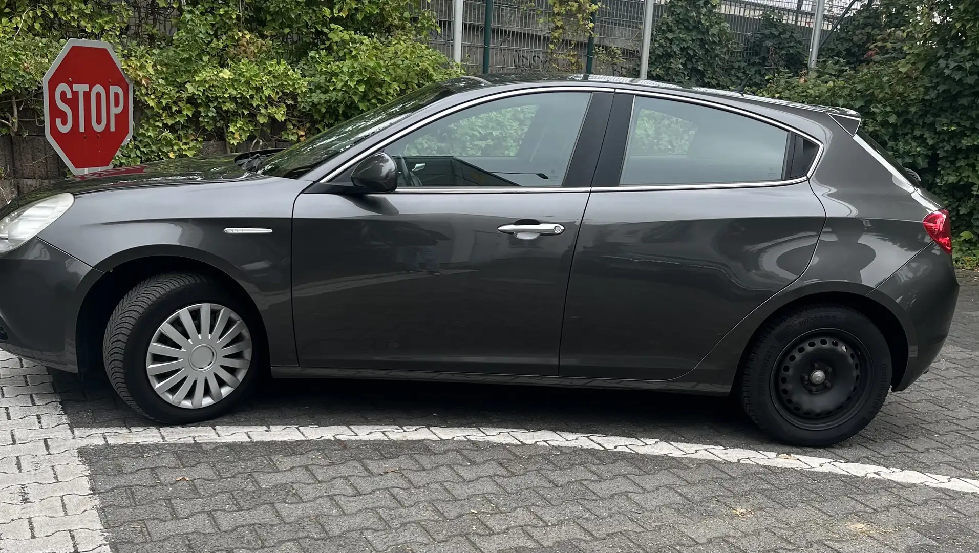 Alfa Romeo Giulietta 2.0 JTDM 16V Turismo - 2