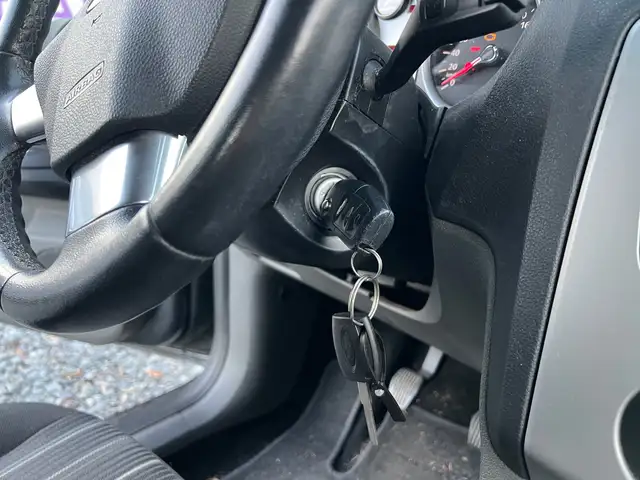 Ford Focus view 8