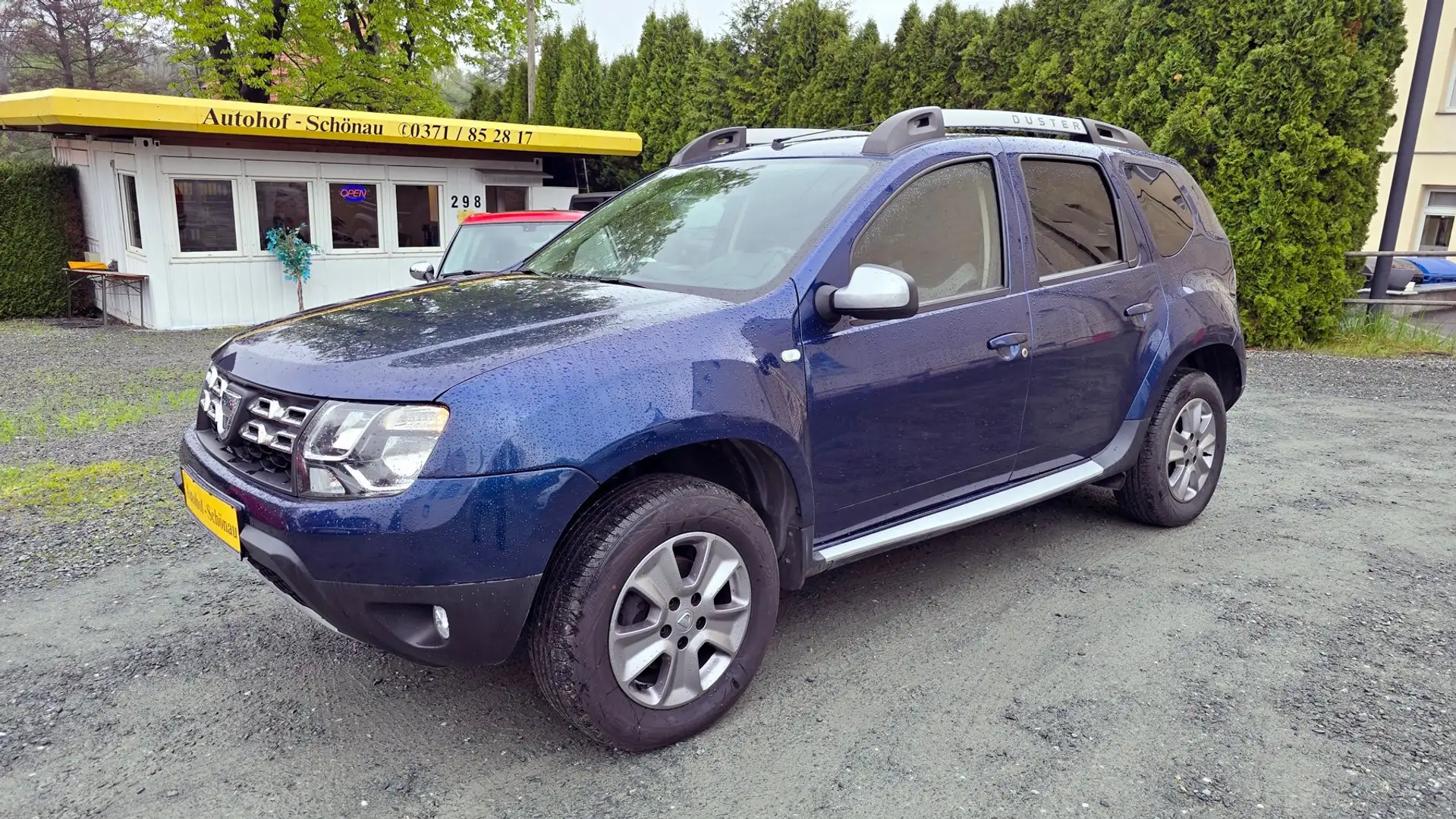 Dacia Duster TCe 125 4x4 Laureate Blau - 1