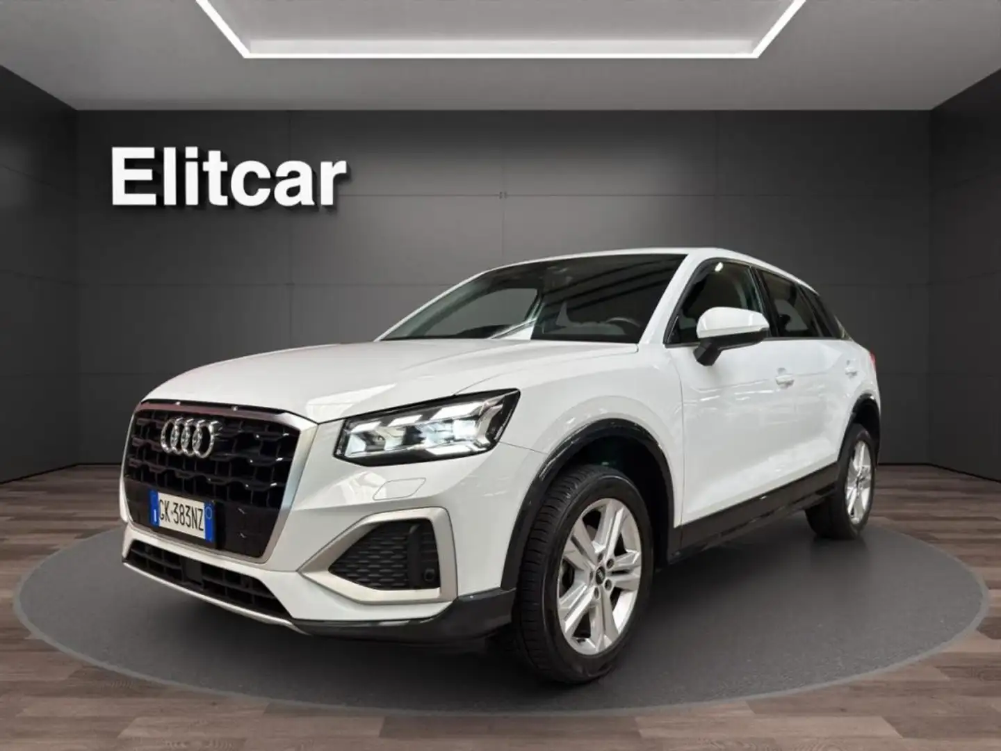 Audi Q2 35 TFSI S tronic Business Plus Bianco - 1