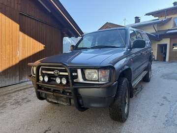 Serie N16/B L 1/  Toyota Hi Lux Doppelkabiner