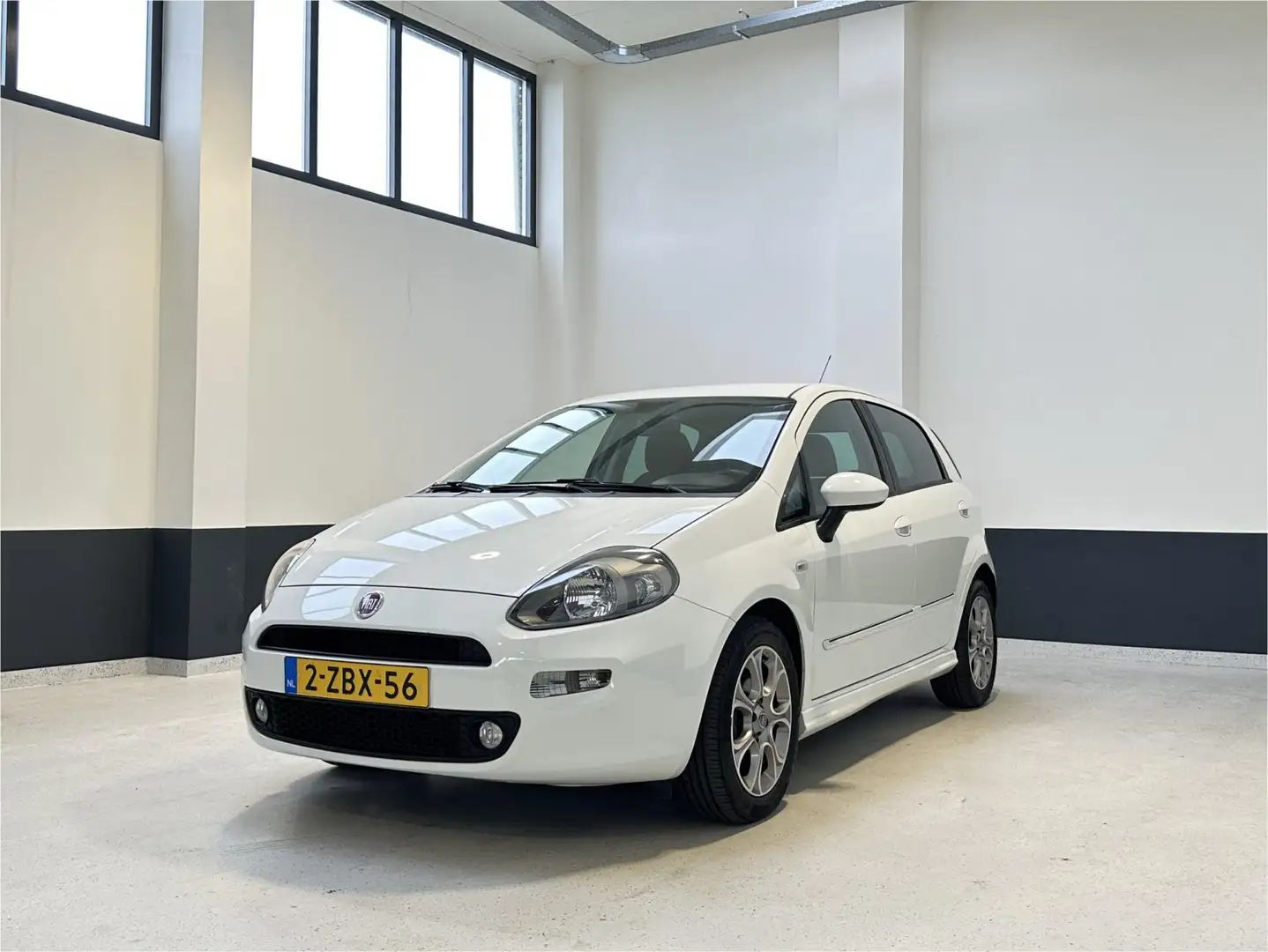 Fiat Punto Evo 0.9 TwinAir Lounge | NL | Airco | LM | Bílá - 2