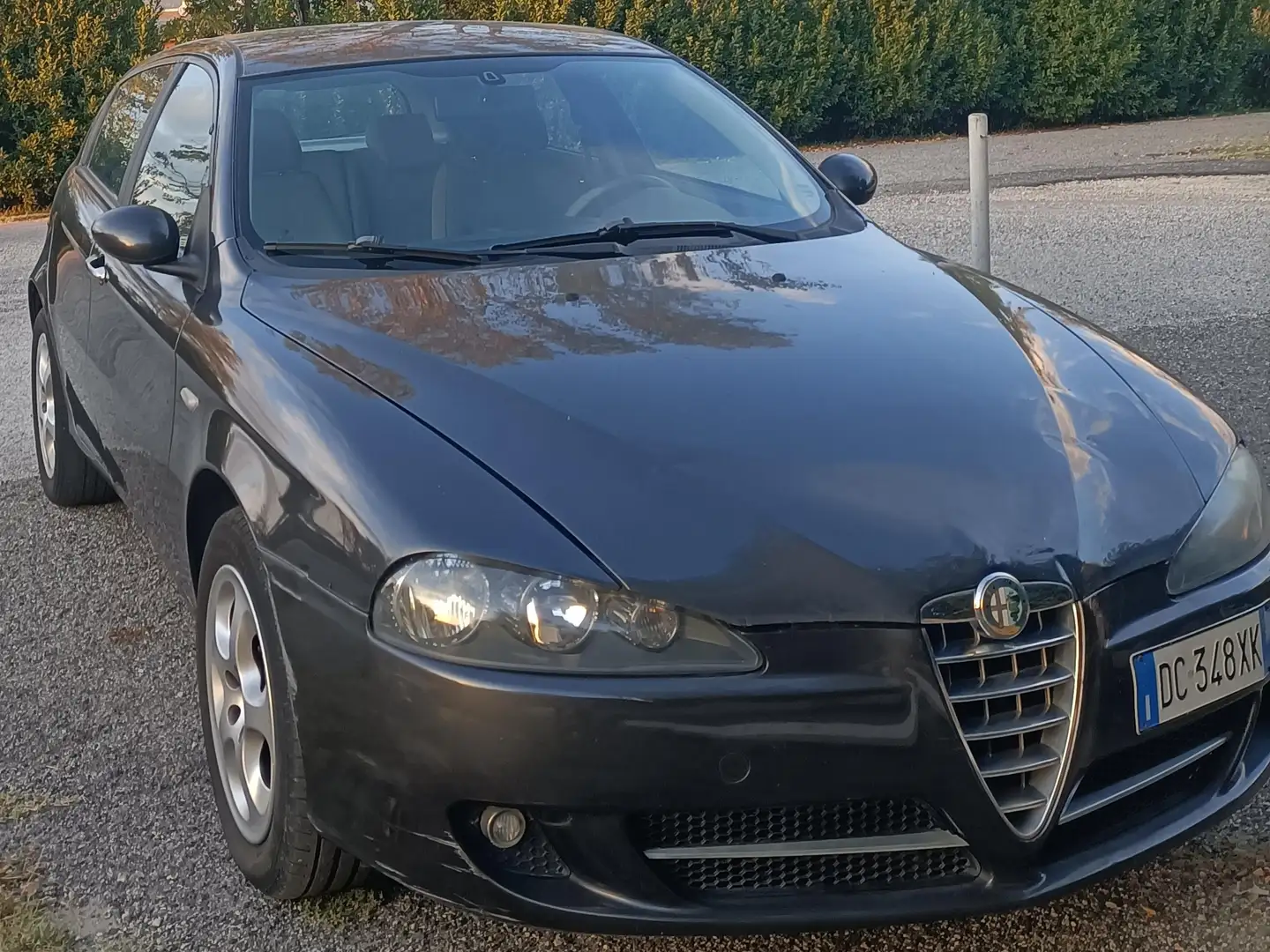 Alfa Romeo 147 147 II 2006  5p 1.6 ts 16v BlackLine 120cv Noir - 2