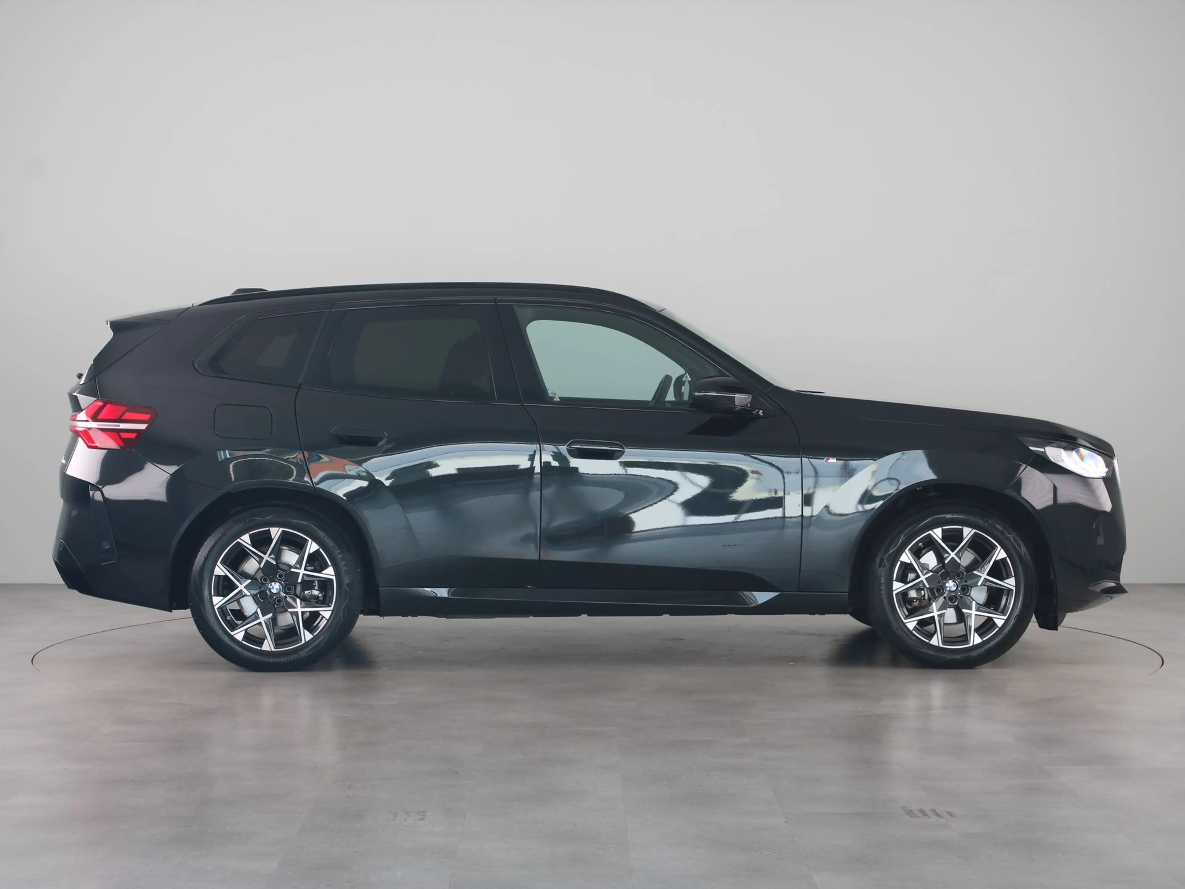 BMW X3 30e xDrive M-Sport — photo 10