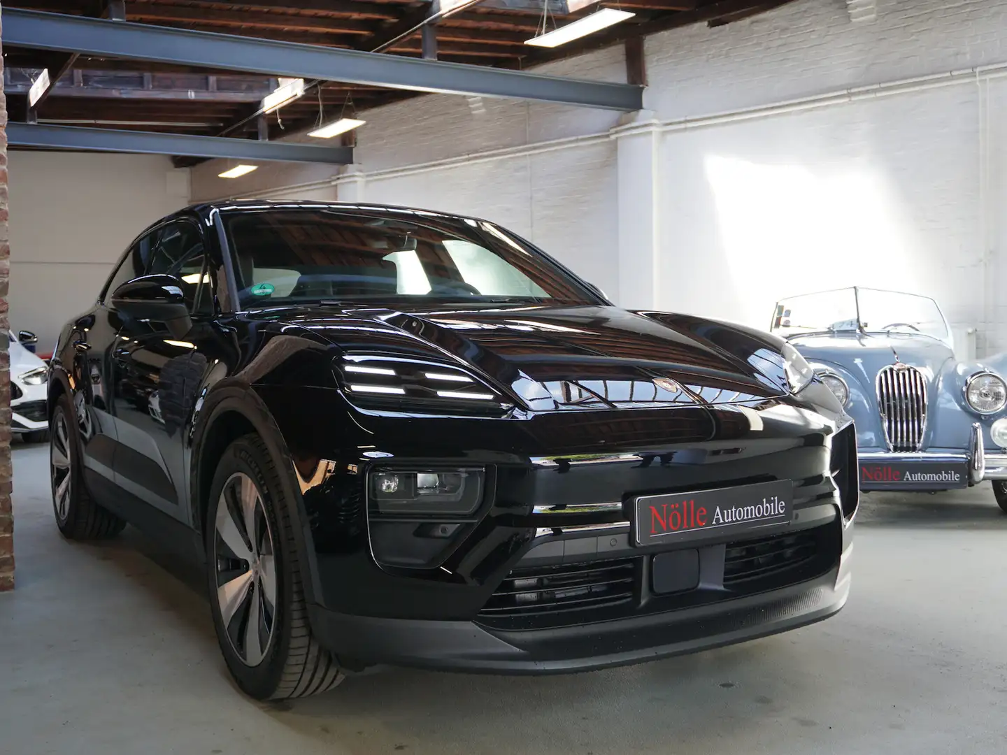 Porsche Macan 4 Bose Kamera Pano ACC HA-Lenk sofort ! Schwarz - 2