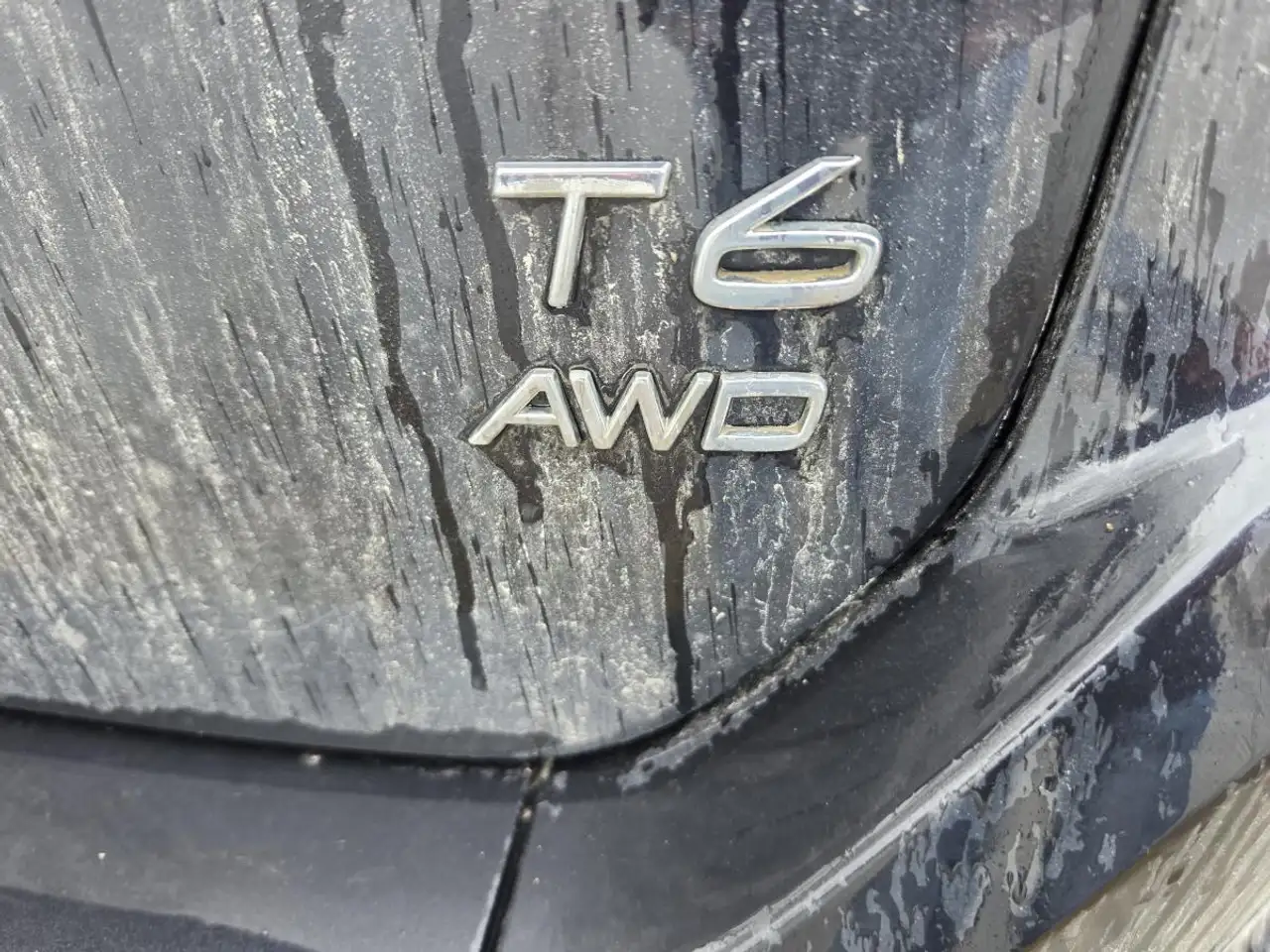 Volvo XC60 снимка Volvo XC60