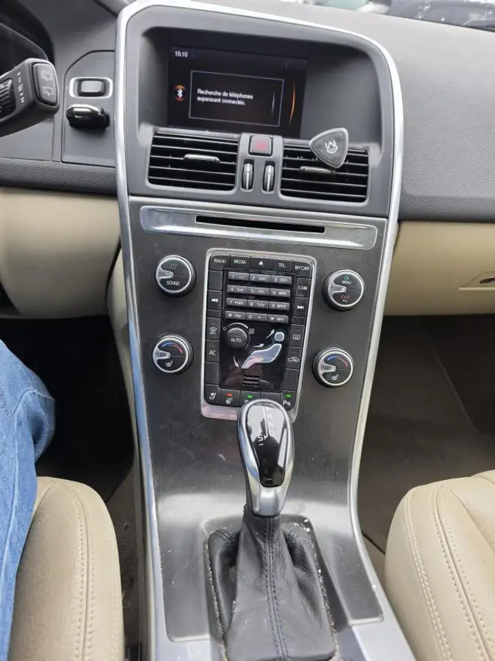 Volvo XC60 снимка Volvo XC60