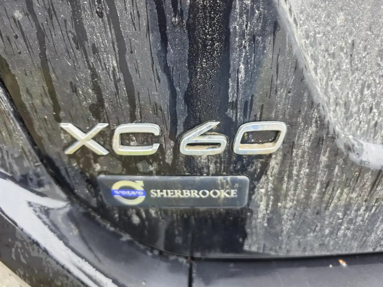 Volvo XC60 снимка Volvo XC60