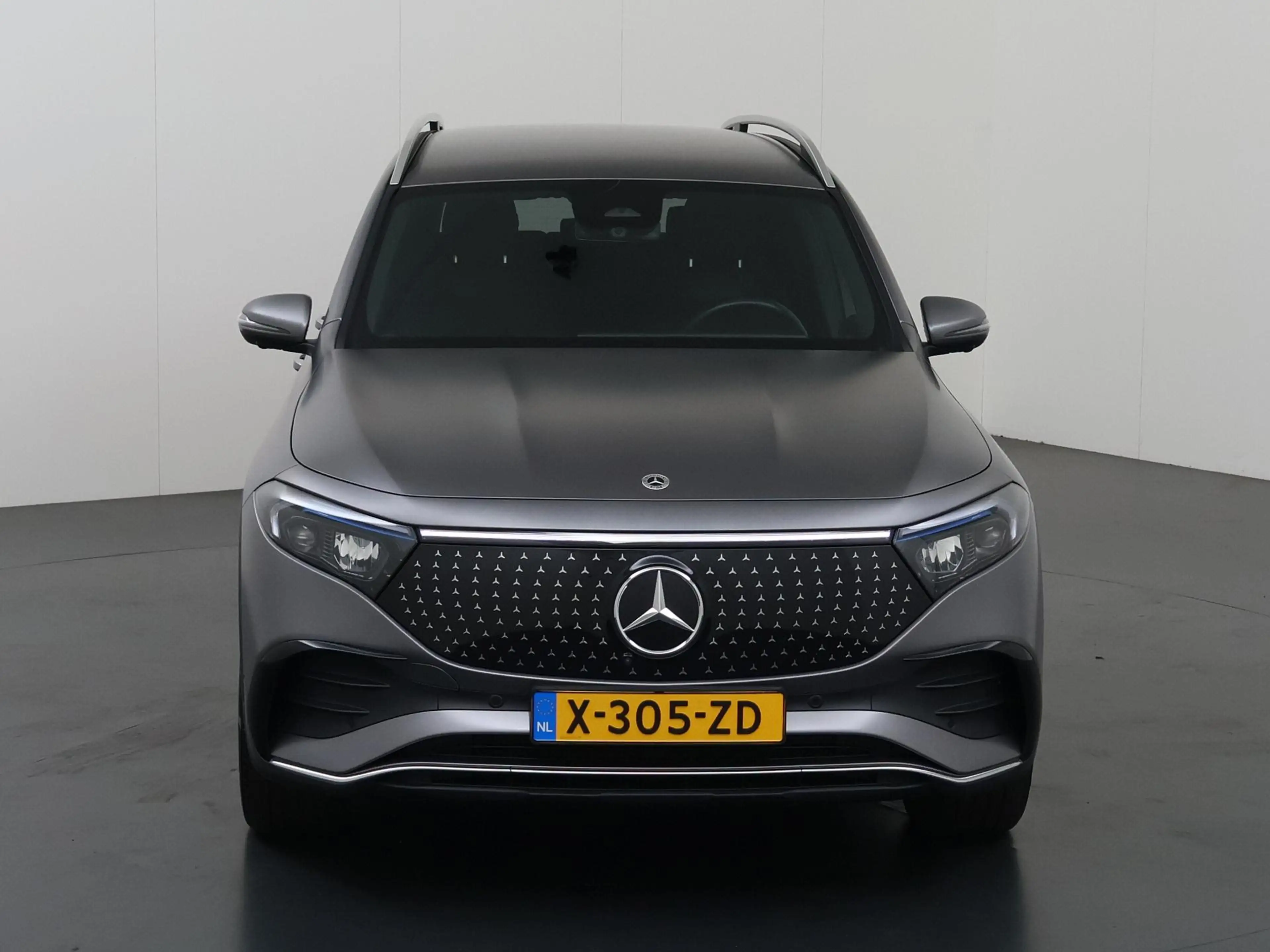 Mercedes-Benz EQB 250 250+ AMG Line 71 kWh | Memory | 360 graden camera — photo 3