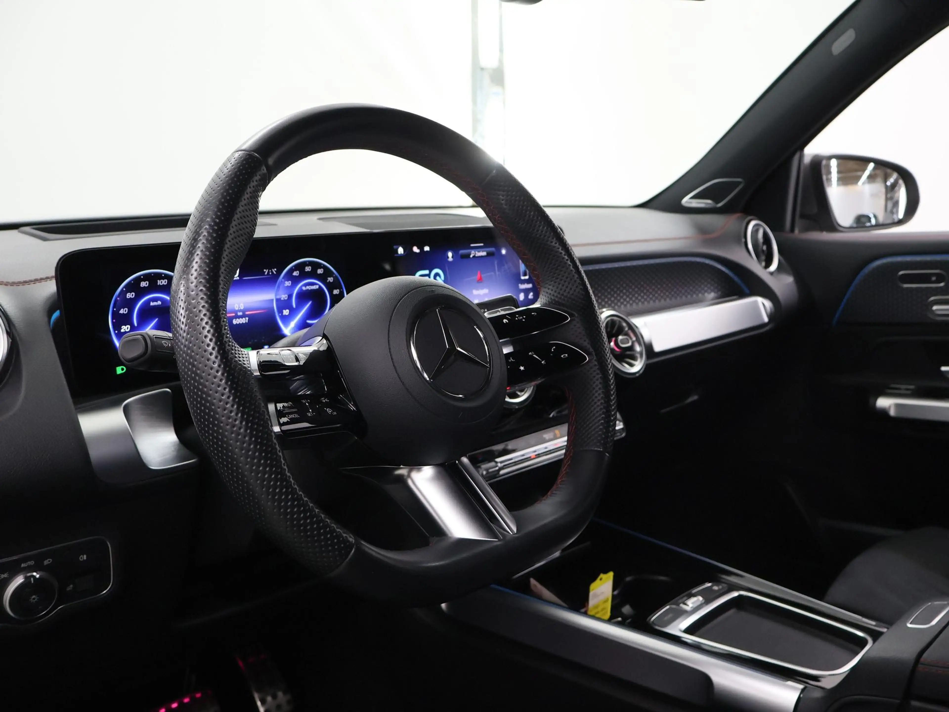 Mercedes-Benz EQB 250 250+ AMG Line 71 kWh | Memory | 360 graden camera — photo 7