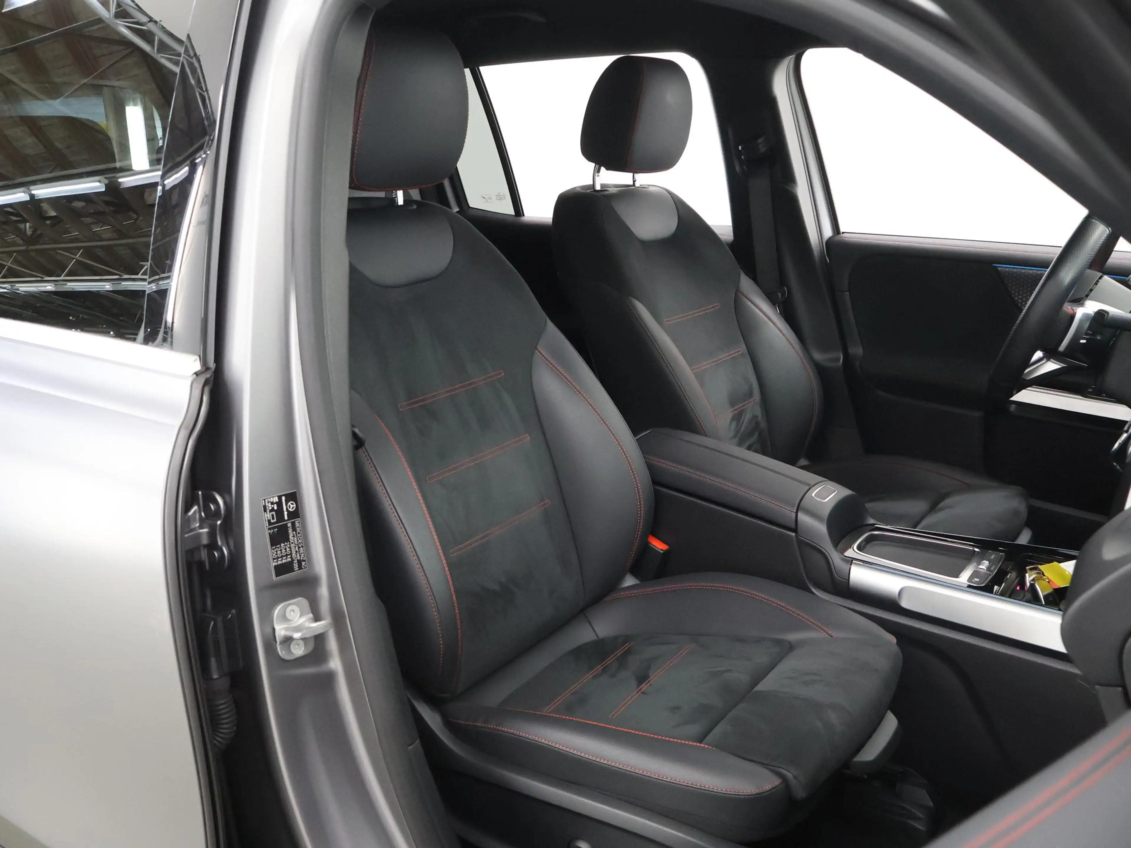 Mercedes-Benz EQB 250 250+ AMG Line 71 kWh | Memory | 360 graden camera — photo 10