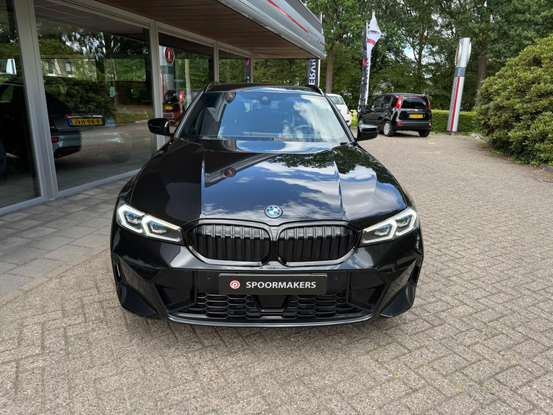 BMW 330 3-Serie Touring (g21) 330e 292pk Aut — photo 2