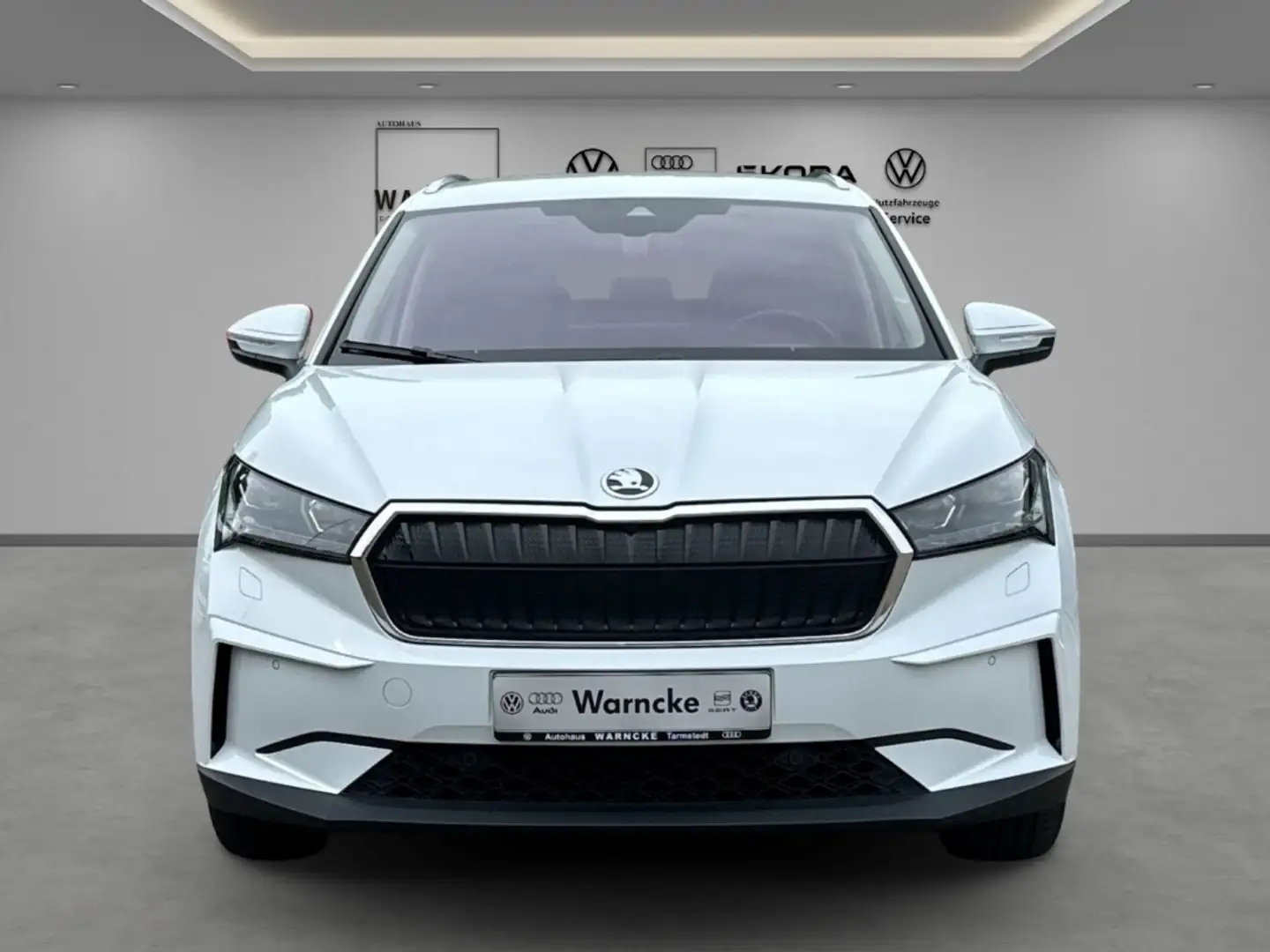 Skoda Enyaq 80 82 kWh Lounge AHK Matrix RFK ACC PDC SHZ LM Weiß - 2
