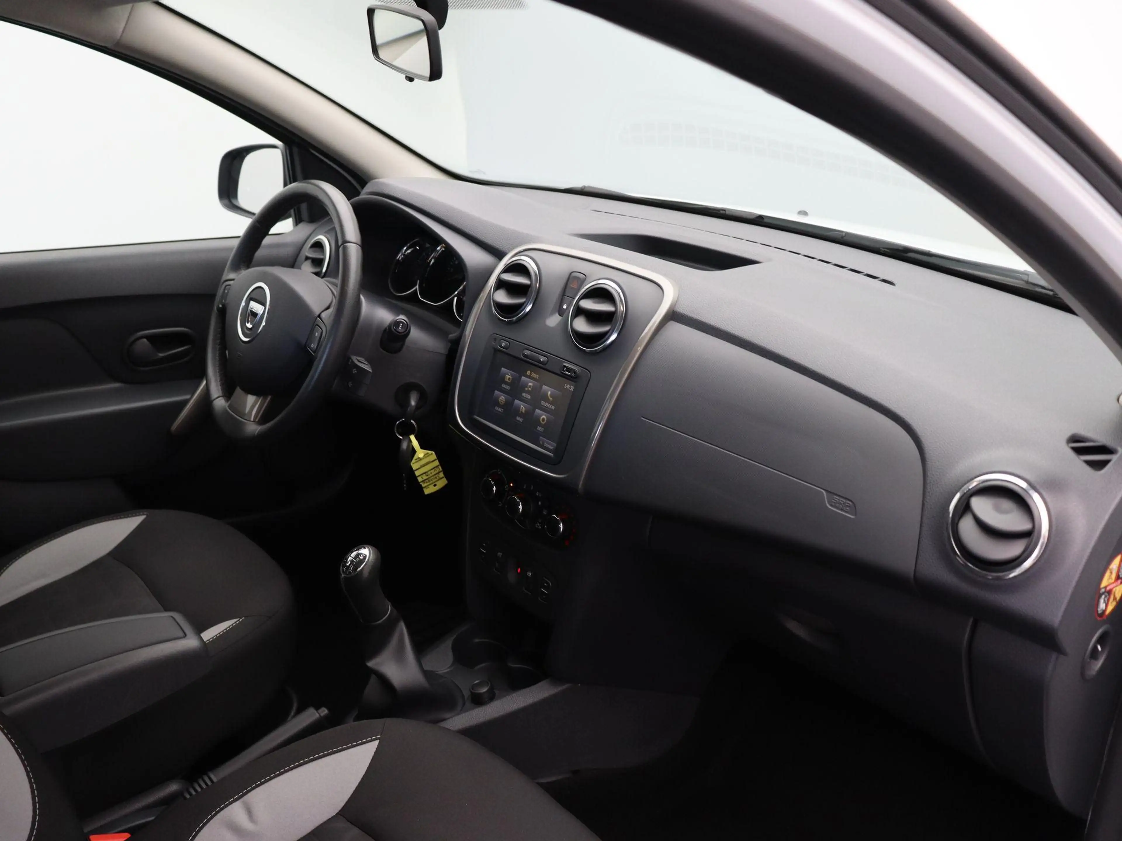 Dacia Sandero TCe 90pk Stepway Lauréate | Cruise Control | Airco — photo 5