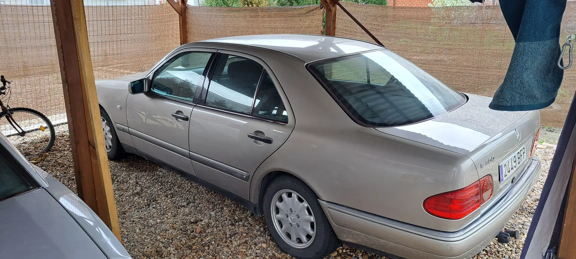 Mercedes-Benz E 300 W210 elegance om606 Bronce - 1
