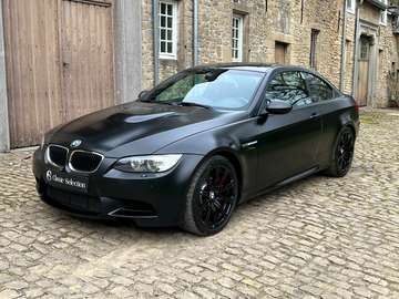 E92 Individual Frozen Black | 1of27 | KA355
