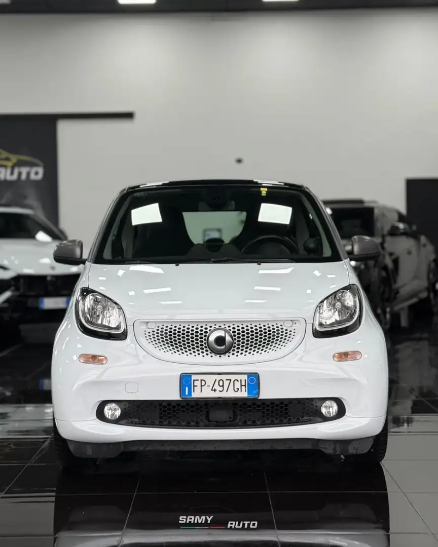 smart forTwo 1.0 Passion 71cv twinamic my18 Bianco - 1