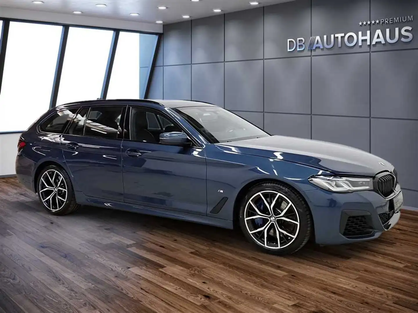 BMW 540 i xDrive Touring Sport-Steptronic Kék - 2