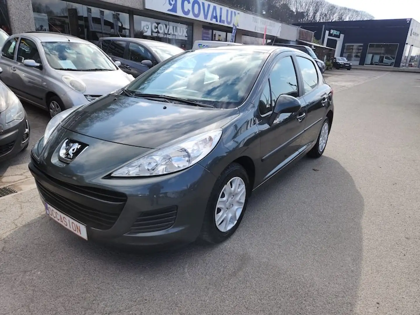 Peugeot 207 1.4i Urban Verde - 1