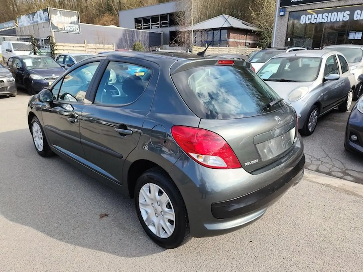 Peugeot 207 1.4i Urban Verde - 2