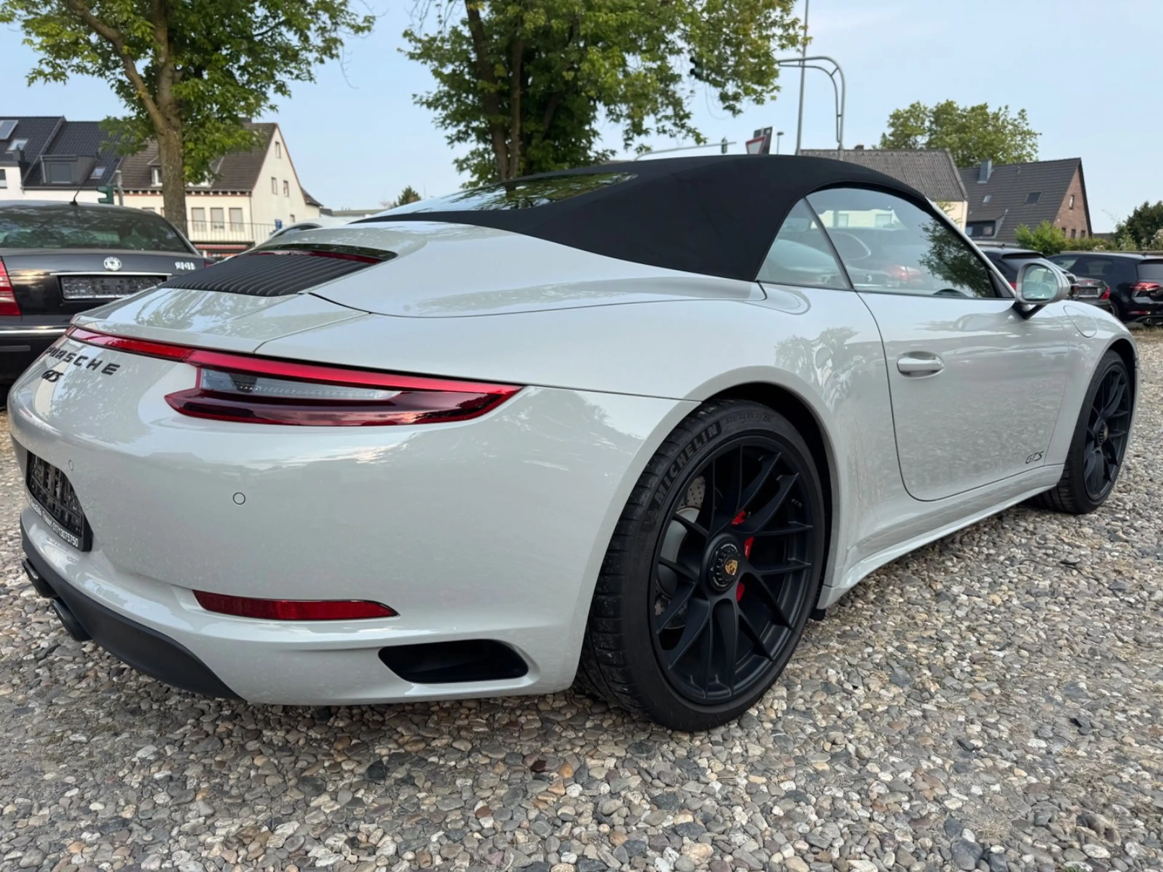 Porsche 991 .2 Carrera 4 GTS Cabriolet  Approved  6.2027 — photo 6