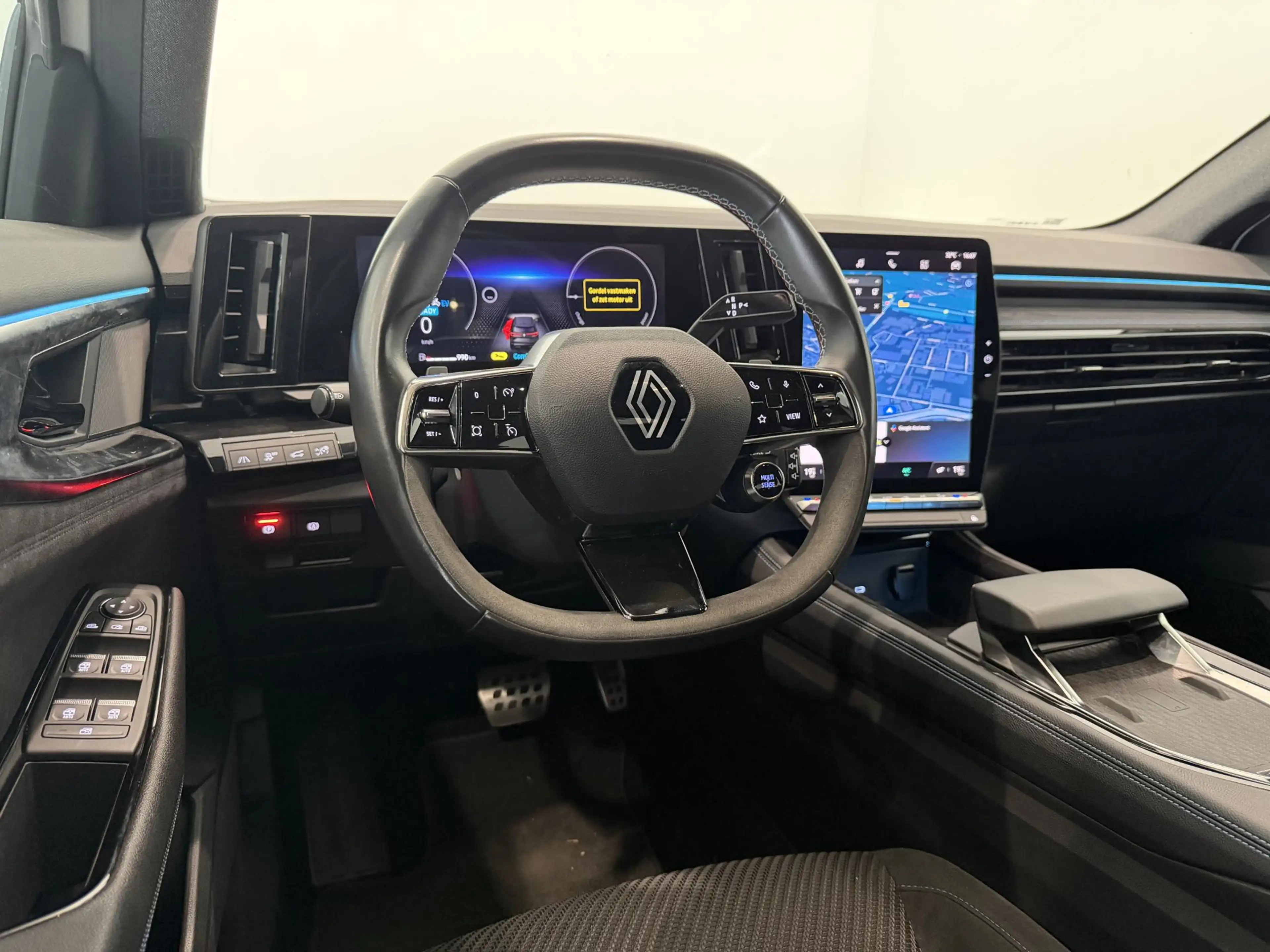 Renault Espace E-Tech full hybrid 200 esprit Alpine 7p. | Trekhaa — photo 24