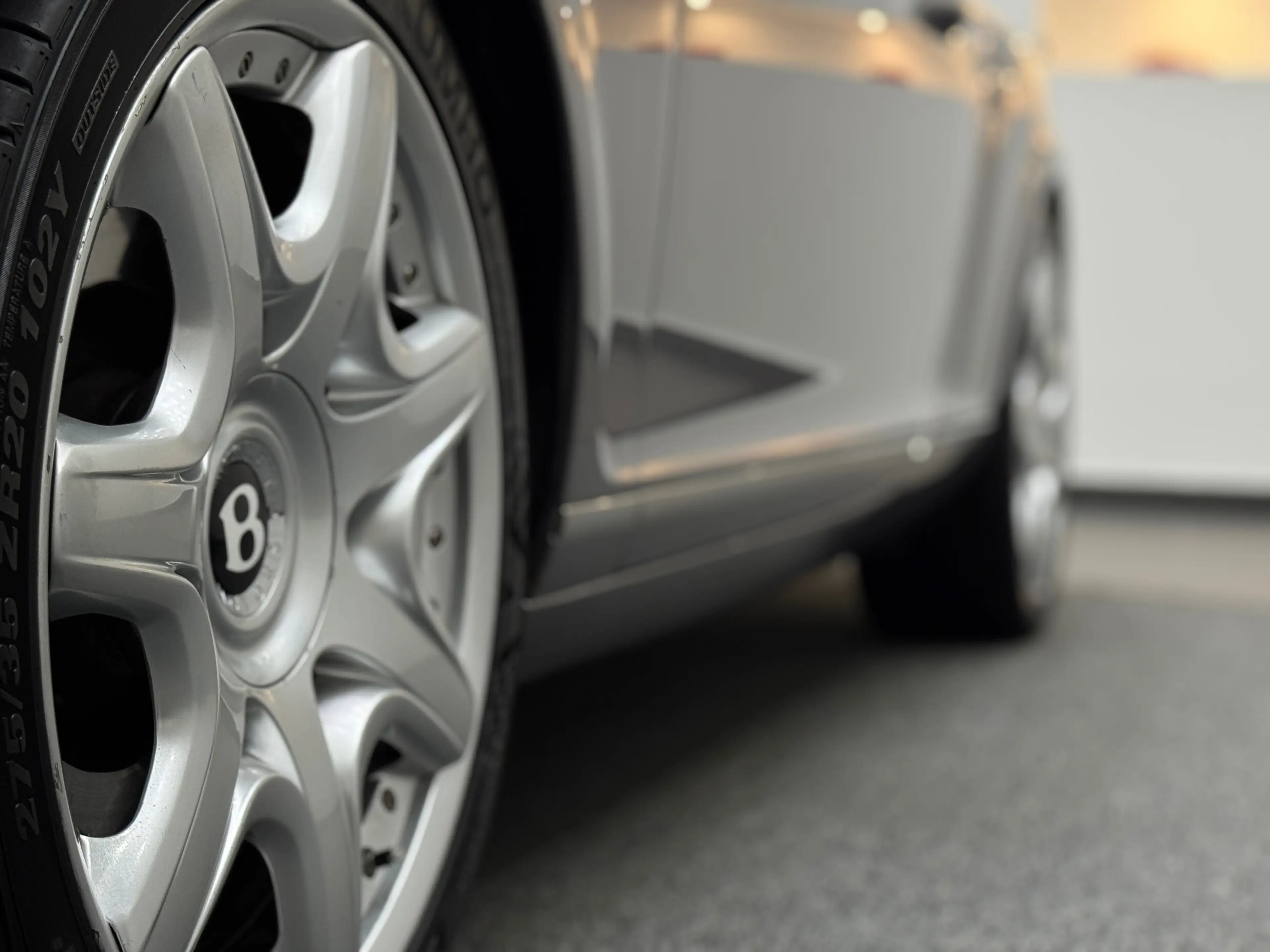 Bentley Continental GT W12 *Traumzustand* — photo 9