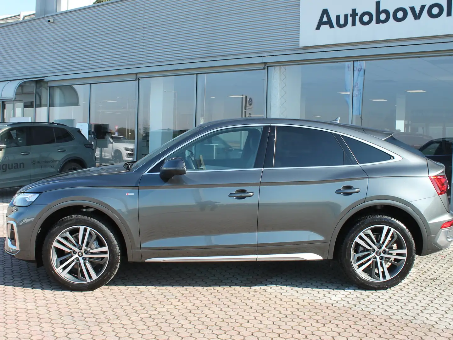 Audi Q5 Q5 Sportback 40 2.0 tdi mhev S line Plus quattro Grijs - 2