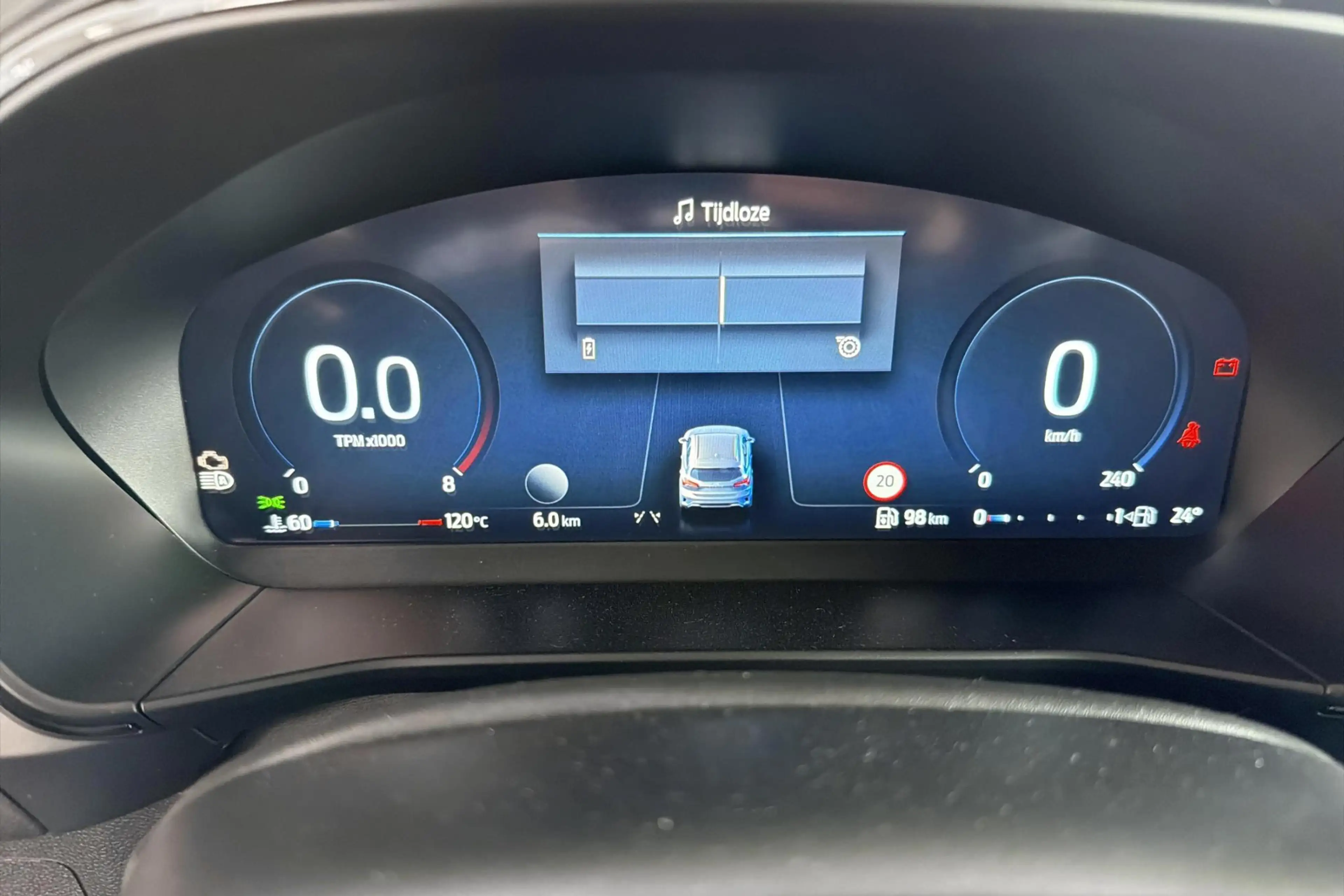 Ford Focus Clipper 1.0i EcoBoost MHEV 92kW ST-Line X — photo 13