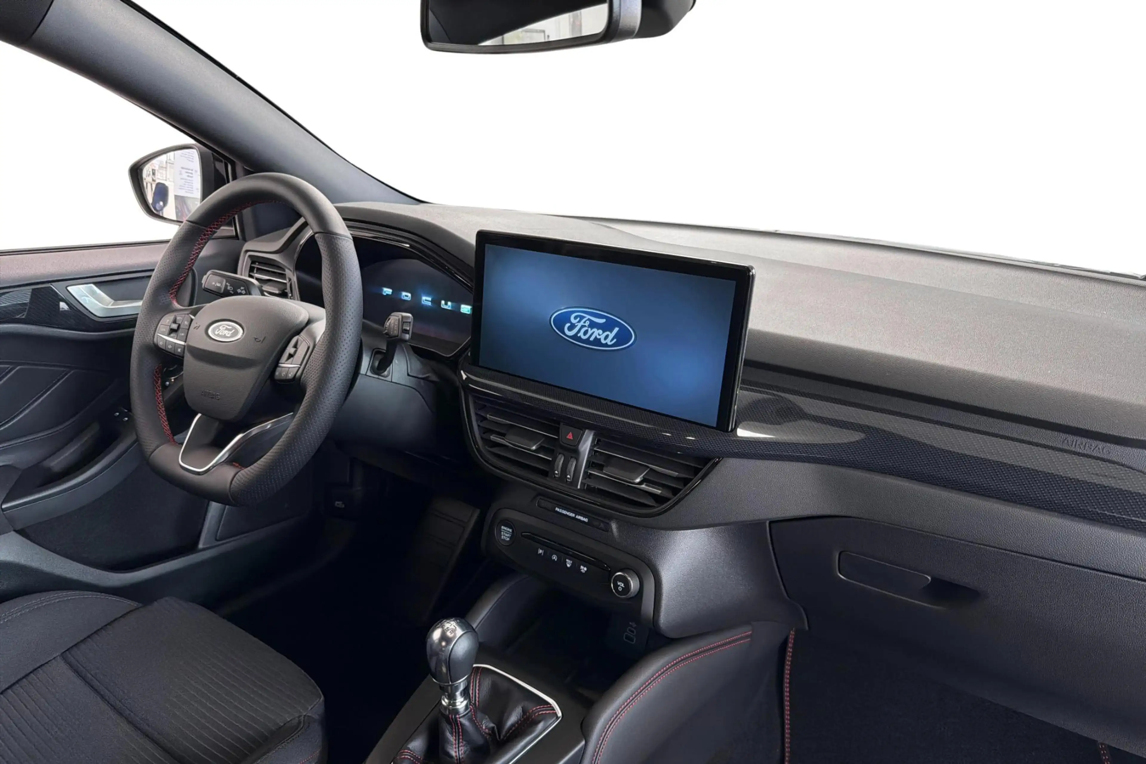 Ford Focus Clipper 1.0i EcoBoost MHEV 92kW ST-Line X — photo 5