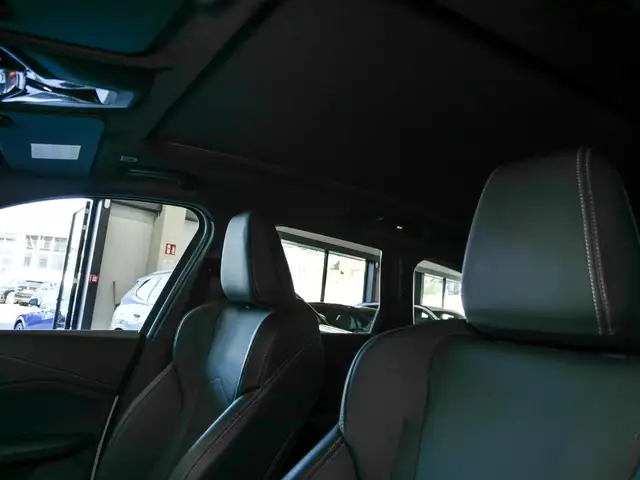 BMW X1 view 10