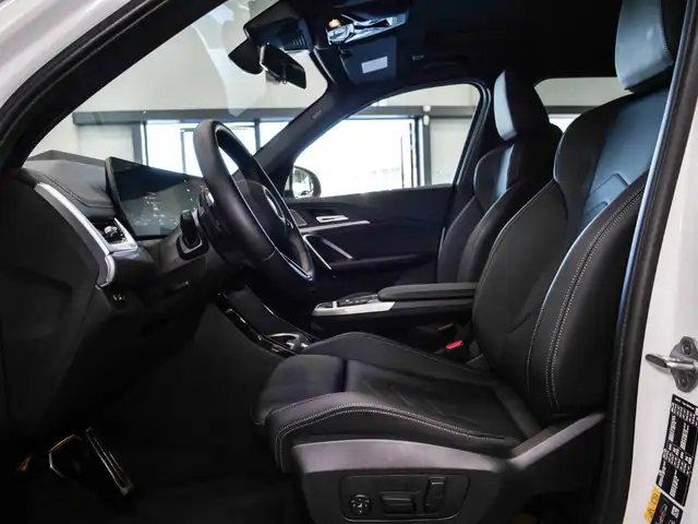 BMW X1 view 9