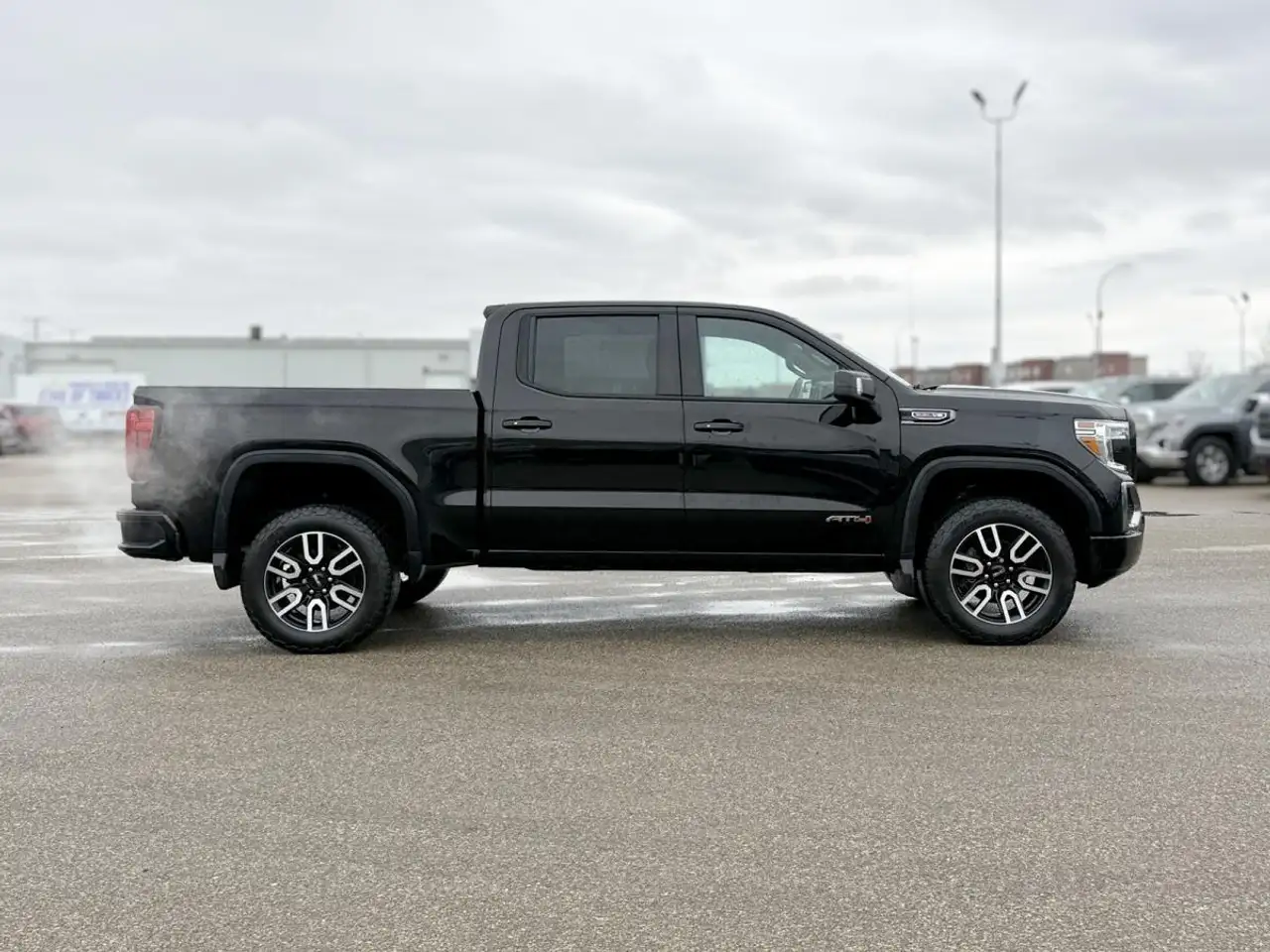 GMC Sierra 1500 снимка GMC Sierra 1500