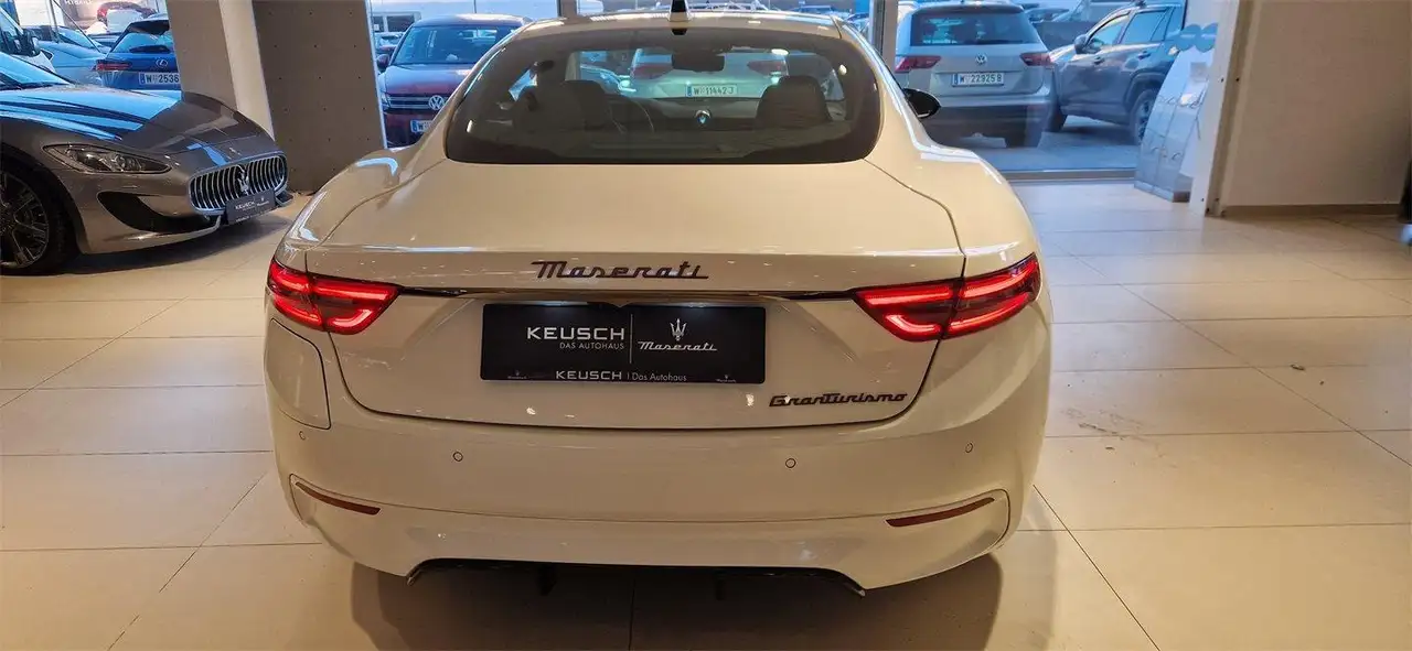 Maserati GranTurismo 2024