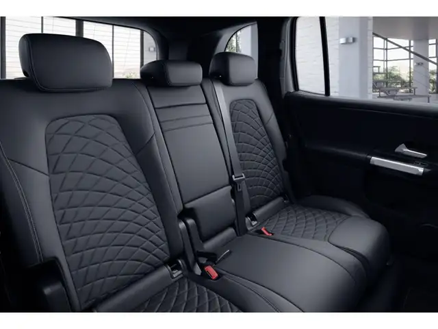 Mercedes-Benz GLB view 10