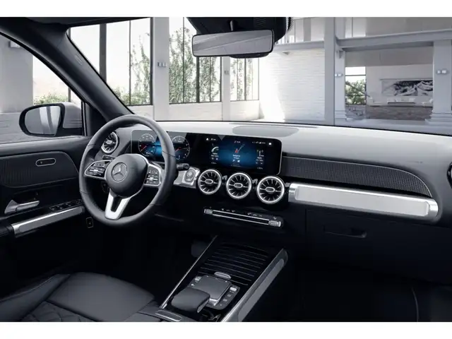 Mercedes-Benz GLB view 9