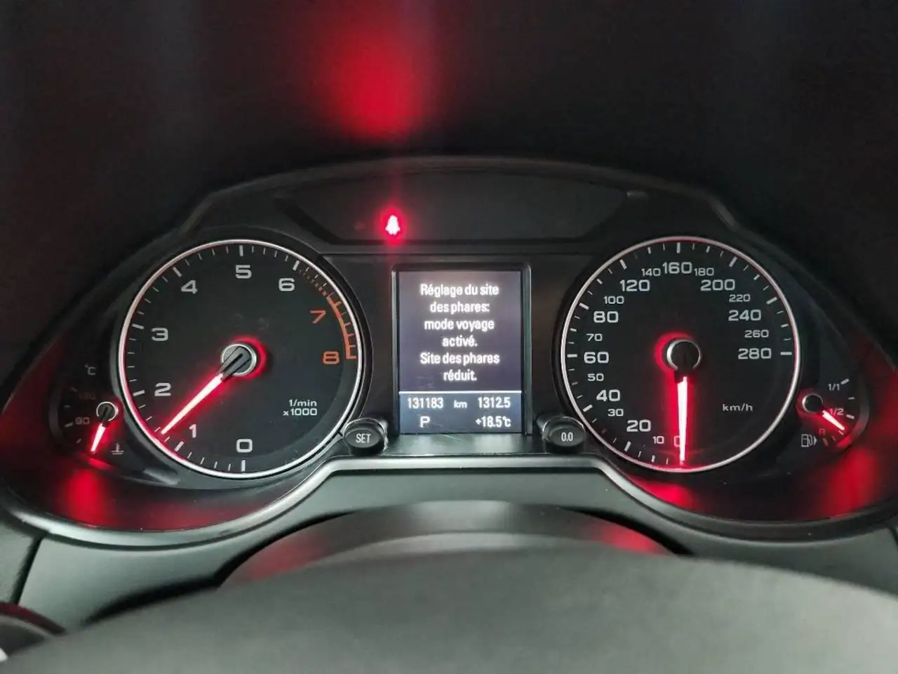 Audi Q5 снимка Audi Q5