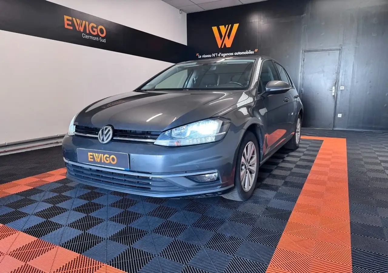 Volkswagen Golf 1.6 tdi 115ch bluemotion confort line bu