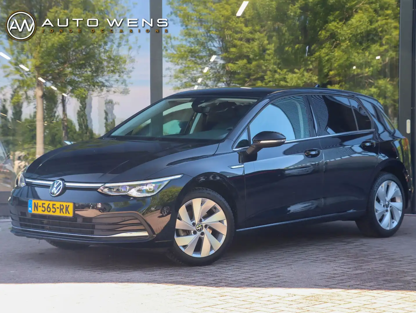 Volkswagen Golf 1.5 eTSI Style DSG 150PK | 17 inch | IQ Light | Al Zwart - 1