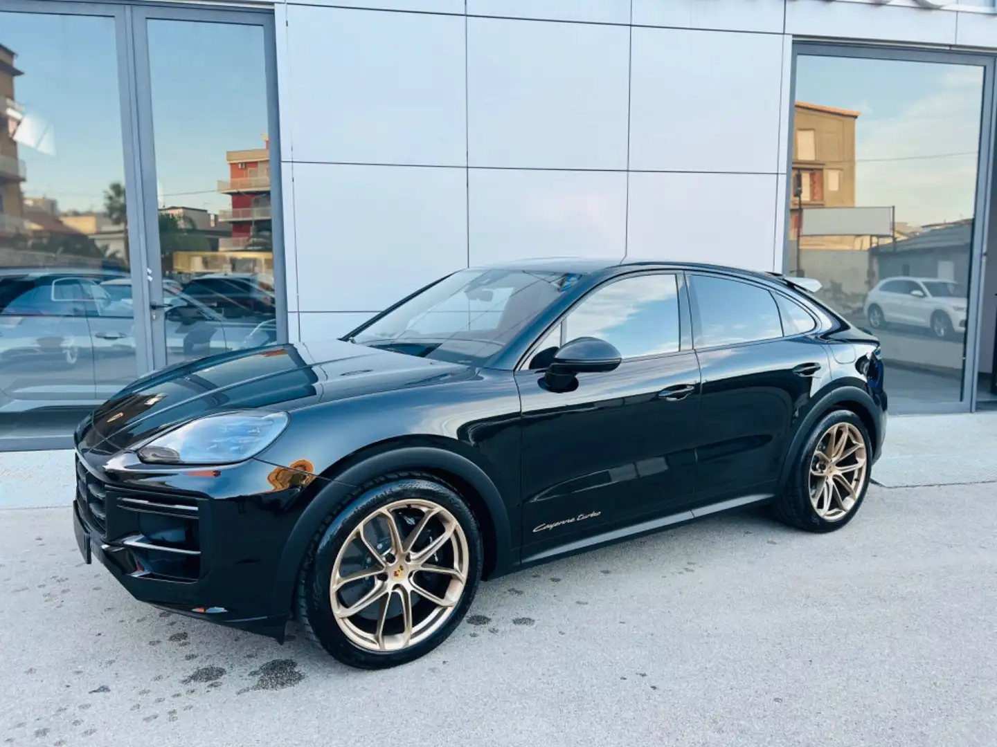 Porsche Cayenne Turbo GT Anticipo €64.750 noleggio noscoring Nero - 1