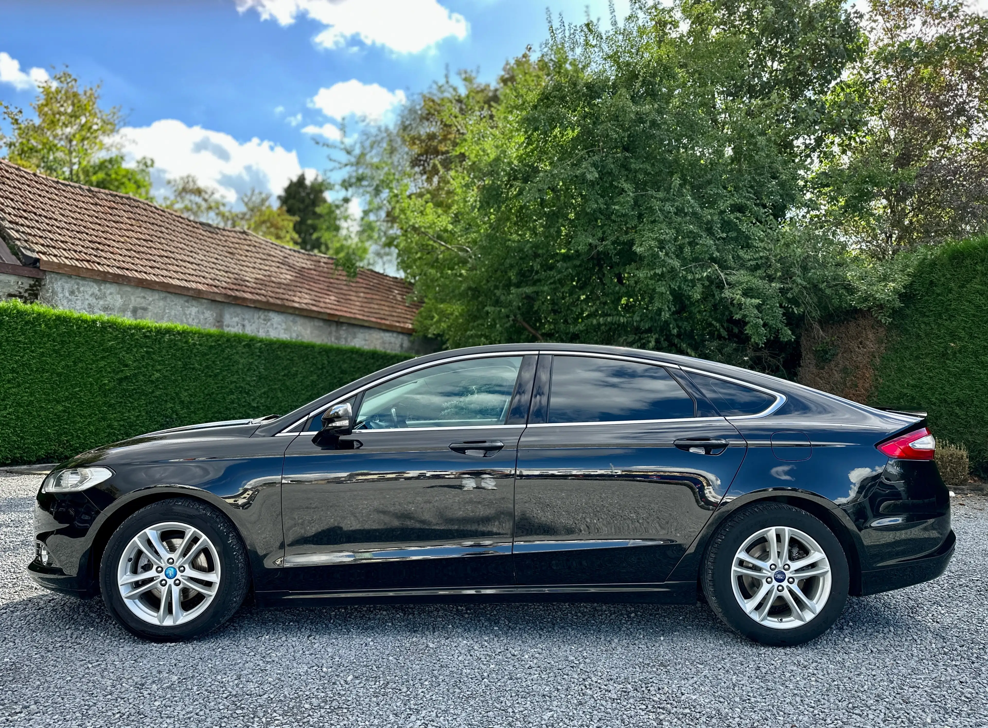 Ford Mondeo Mondeo 1.5 EcoBoost Business Edition — photo 10