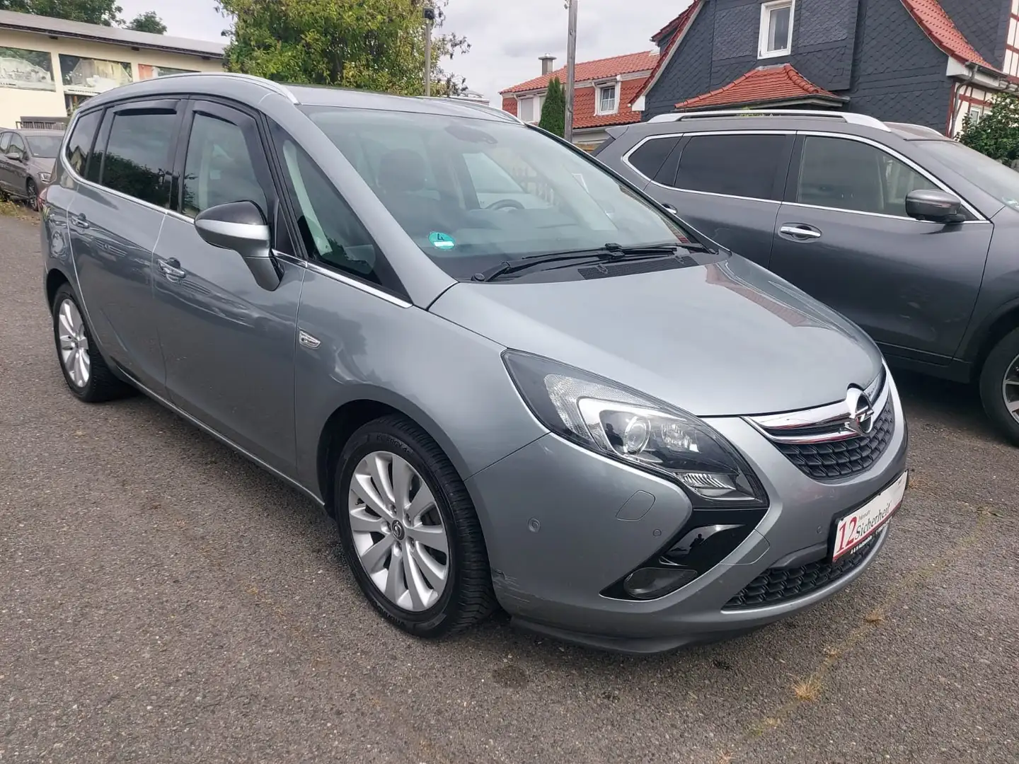 Opel Zafira C Tourer Innovation SHZ AHK NAVI  XENON Grau - 2