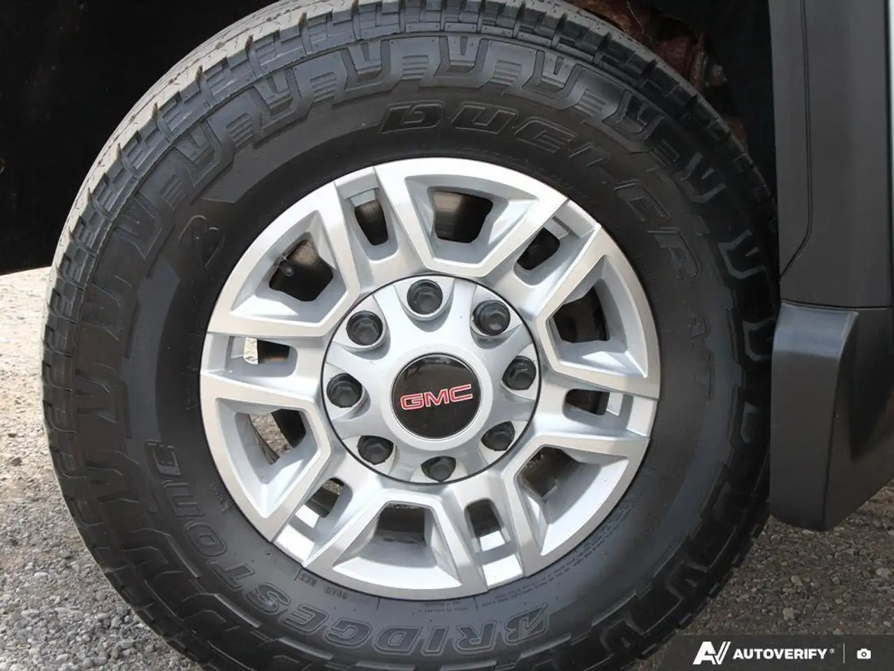 GMC Sierra 2500HD photo GMC Sierra 2500HD