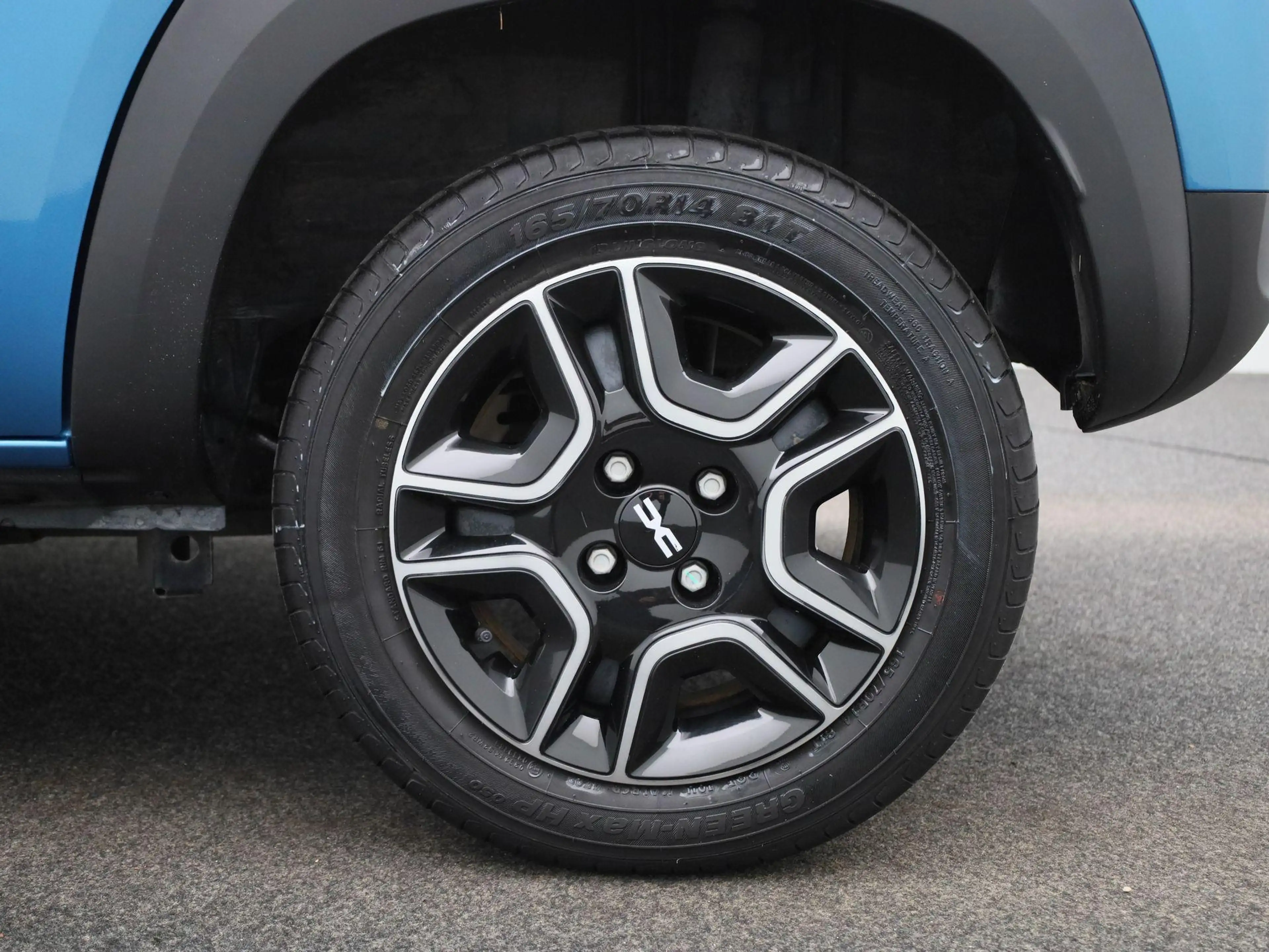 Dacia Spring Essential 27 kWh Airco | — photo 13