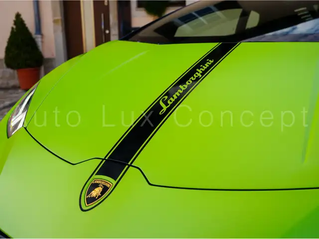 Lamborghini Evo view 9