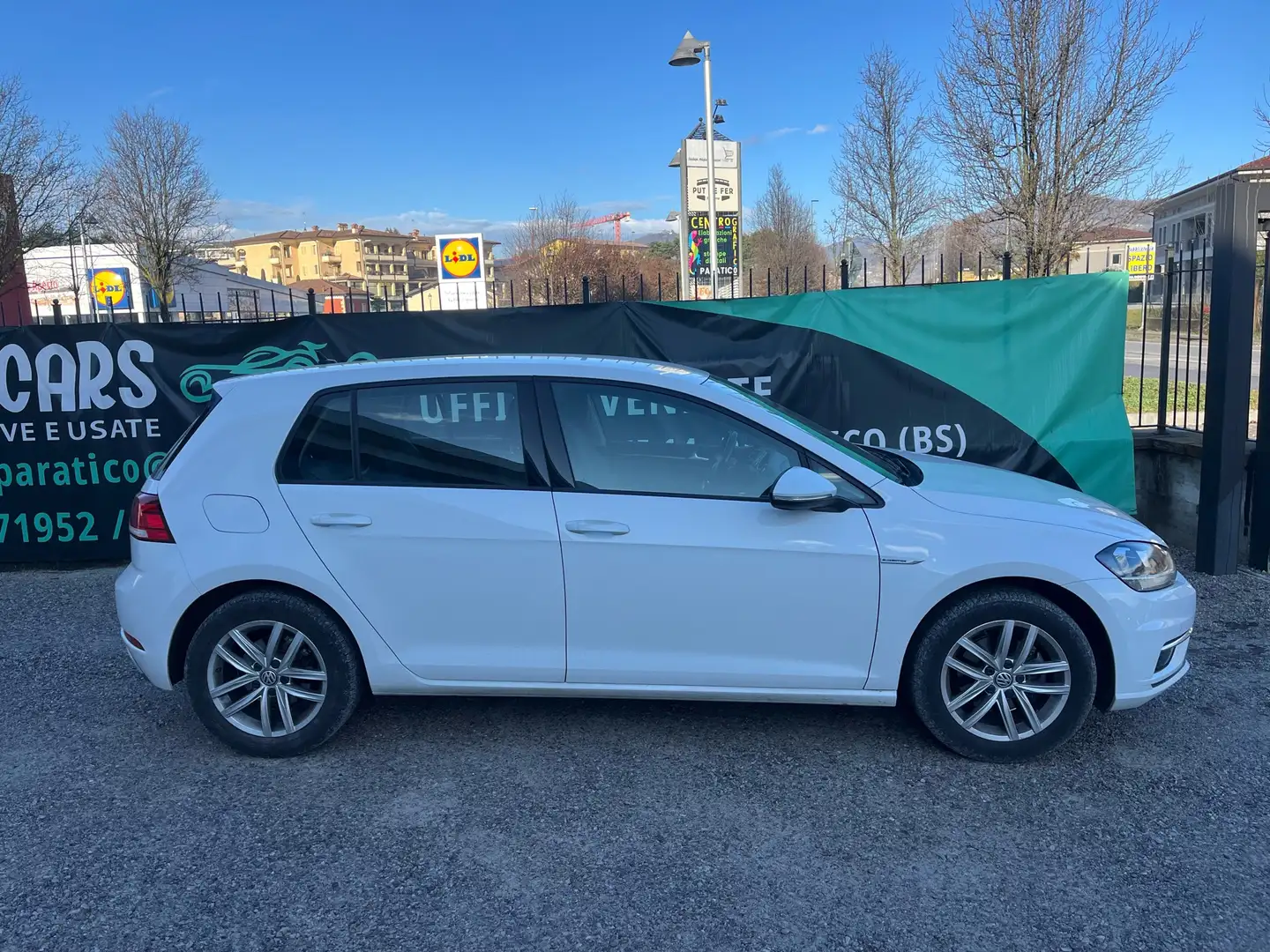 Volkswagen Golf Golf 5p 1.4 tgi Executive 110cv Weiß - 1